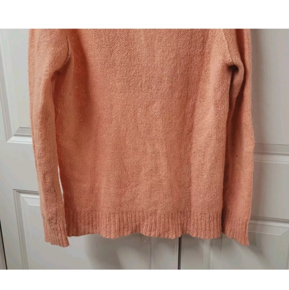 J. Crew Sweater Women's Size: Medium - Picture 9 of 12